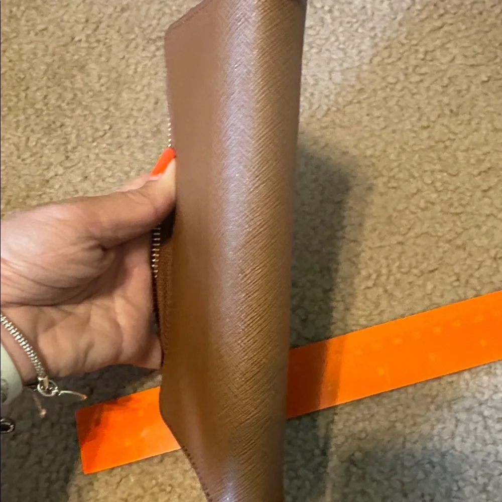 Michael Kors Tan Zip Wallet - Picture 4 of 4